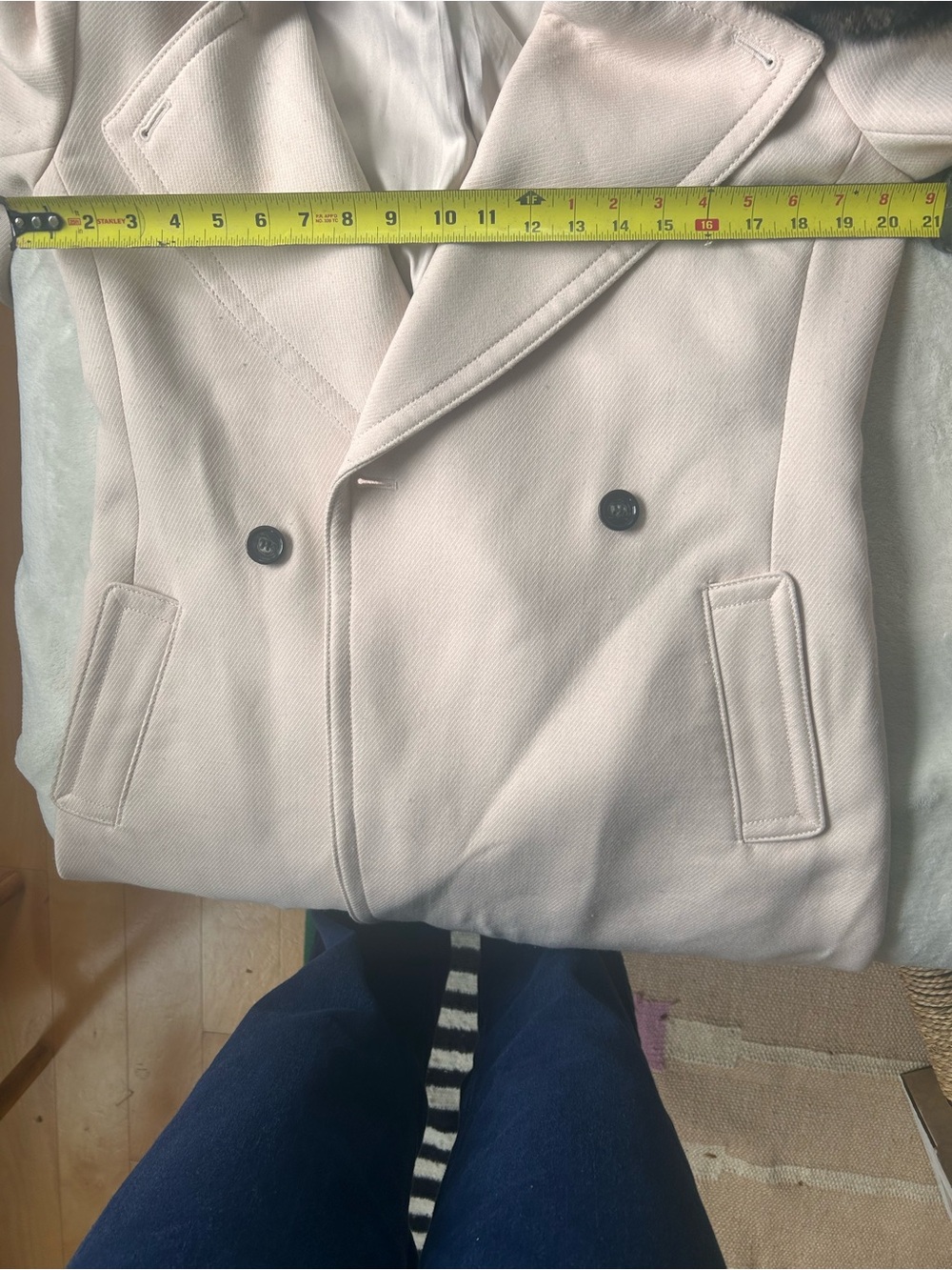 Club Monaco Women's Pale pink Trench Coat - Picture 15 of 15